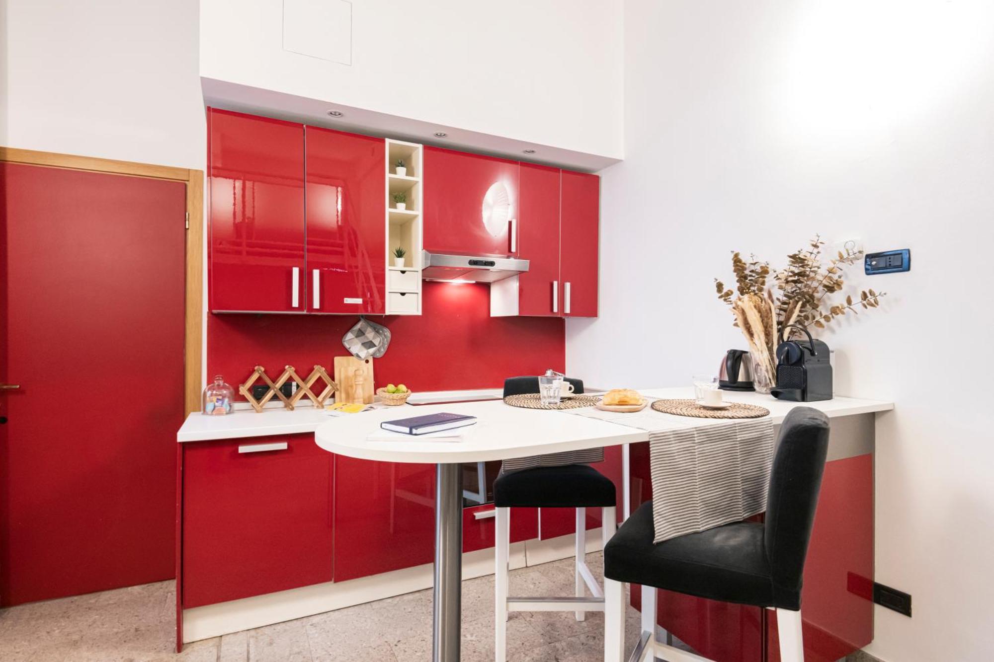 Appartamento Easylife - Accogliente Monolocale In Via Torino, Posizione Perfetta Per Scoprire La Citta Milano Esterno foto