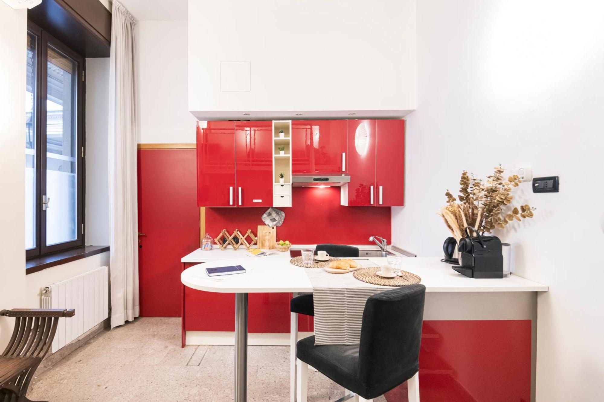 Appartamento Easylife - Accogliente Monolocale In Via Torino, Posizione Perfetta Per Scoprire La Citta Milano Esterno foto